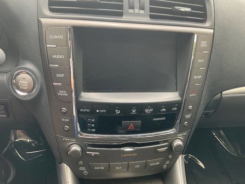 Used 2011 Lexus IS 250 w/ Premium Pkg Value Edition RWD image 18