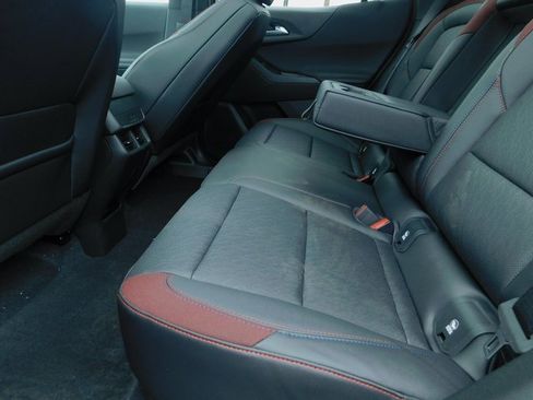 New 2025 Chevrolet Equinox RS image 18