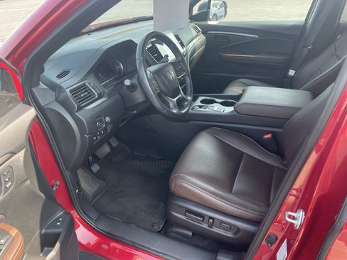 Used 2024 Honda Passport EX-L image 12