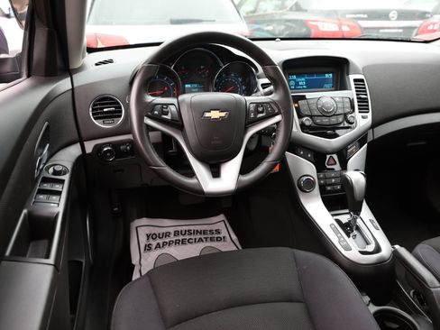 Used 2013 Chevrolet Cruze LT w/ All-Star Edition image 10