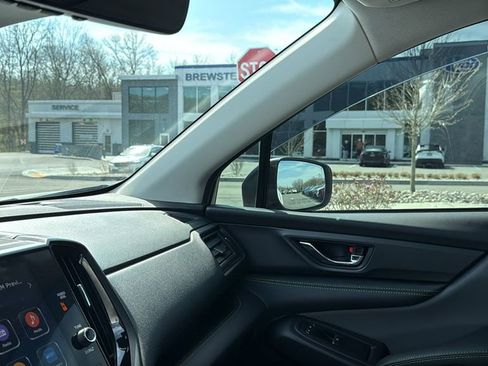 Used 2023 Subaru Ascent Onyx Edition Limited image 23