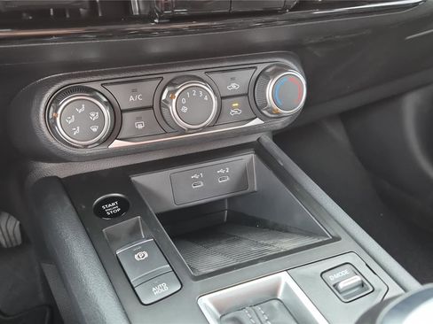 New 2026 Nissan Kicks S image 22