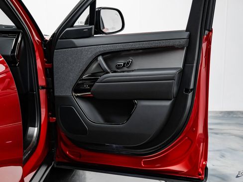 Used 2024 Land Rover Range Rover Sport SE image 69