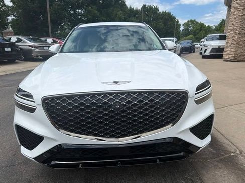 Used 2025 Genesis GV70 3.5T Sport w/ Sport Advanced Package AWD/4WD image 2