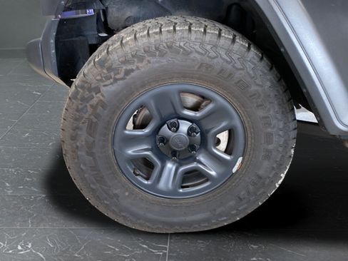 Used 2020 Jeep Wrangler Unlimited Sport AWD/4WD image 28