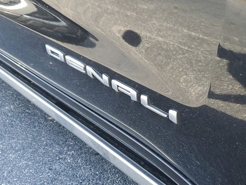 Used 2019 GMC Sierra 1500 Denali w/ Denali Ultimate Package image 3