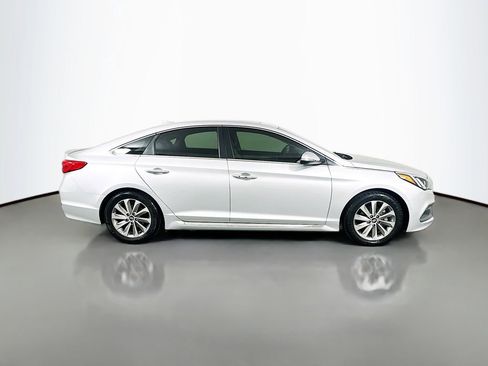 Used 2016 Hyundai Sonata Sport w/ Option Group 1V image 4