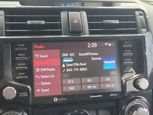 Used 2022 Toyota 4Runner TRD Off-Road AWD/4WD image 22