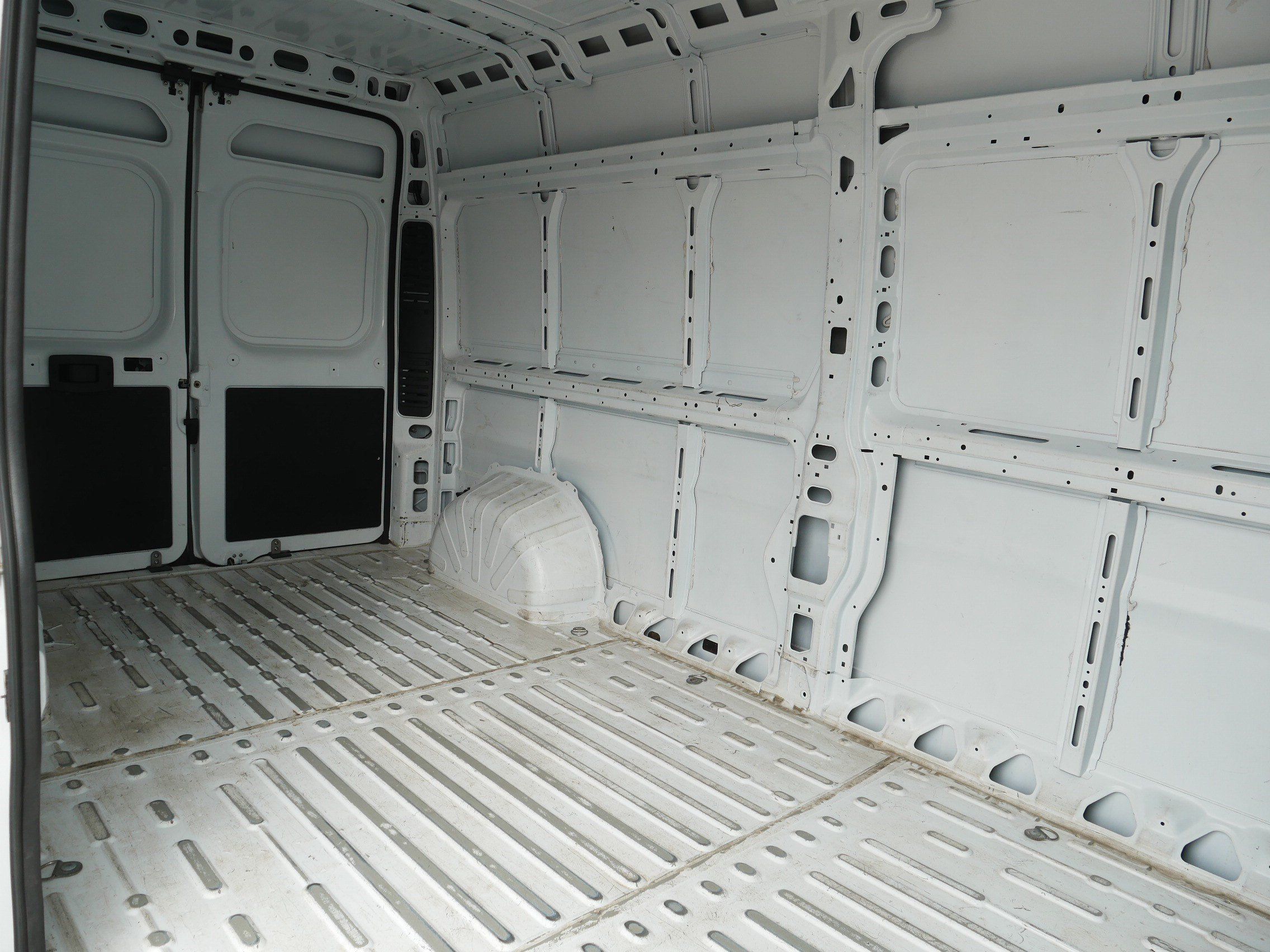 Used 2024 RAM ProMaster 2500 w/ Convenience Group FWD image 36