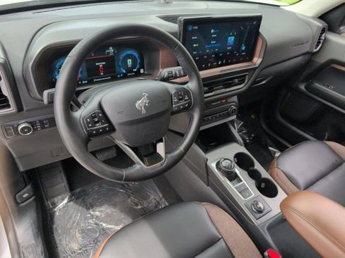 Used 2025 Ford Bronco Sport Outer Banks w/ Outer Banks Tech Package+ AWD/4WD image 15