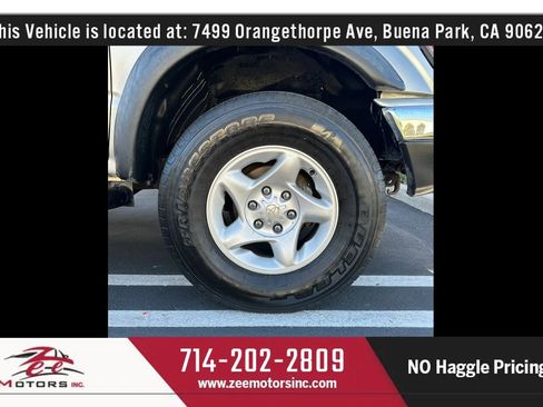 Used 2004 Toyota Tacoma PreRunner RWD image 42