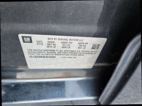 Used 2014 Chevrolet Sonic LT image 33