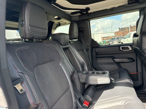 New 2025 Ford Bronco Raptor image 14