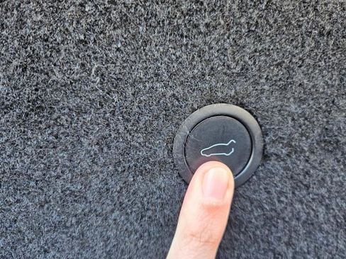 Used 2024 Tesla Model S Plaid image 73