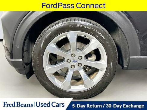 Certified 2020 Ford Explorer Platinum w/ Premium Technology Package AWD/4WD image 41