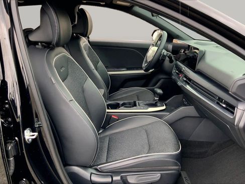 Certified 2025 Kia K4 GT-Line w/ GT-Line Sunroof Package FWD image 16