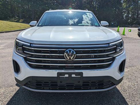 New 2026 Volkswagen Atlas SE image 9