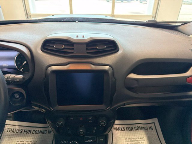 Used 2021 Jeep Renegade Trailhawk w/ Sun & Sound Group AWD/4WD image 23
