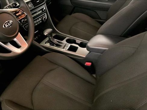 Used 2020 Kia Optima LX FWD image 8