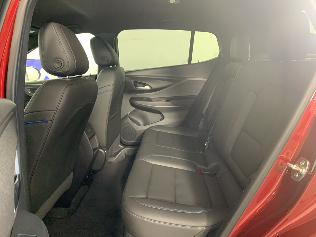 Used 2024 Buick Envista Sport Touring w/ Convenience I Package FWD image 31
