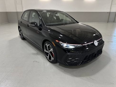 New 2025 Volkswagen GTI SE image 4