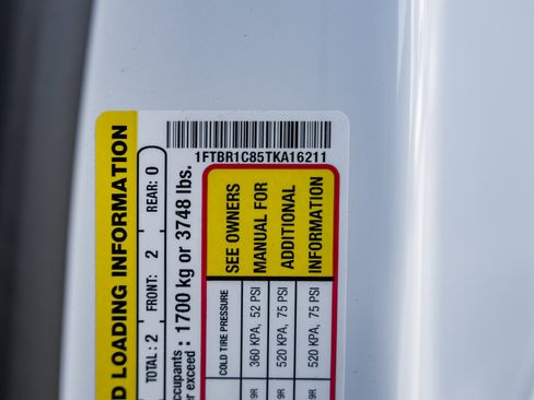 New 2026 Ford Transit 250 148 Medium Roof w/ Load Area Protection Package image 33