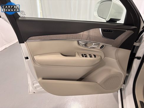 Certified 2023 Volvo XC90 T8 Core w/ Protection Package Premier image 15