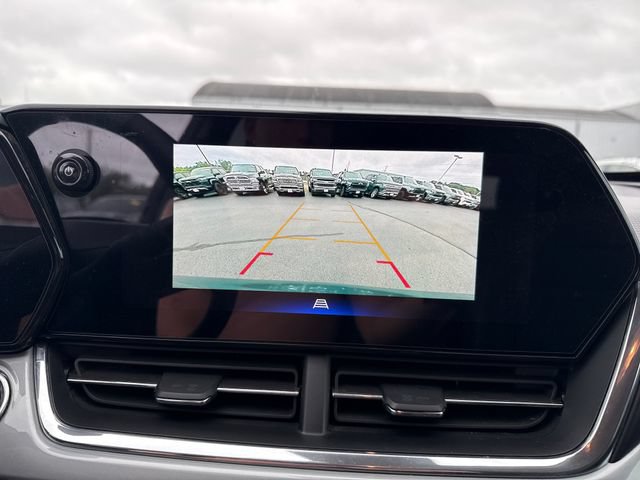 Used 2025 Chevrolet Trax LT w/ Driver Confidence Package FWD image 23