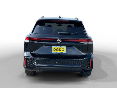 New 2026 Volkswagen Tiguan SE R-Line AWD/4WD image 4