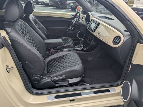 Used 2019 Volkswagen Beetle 2.0T Final Edition SEL image 14