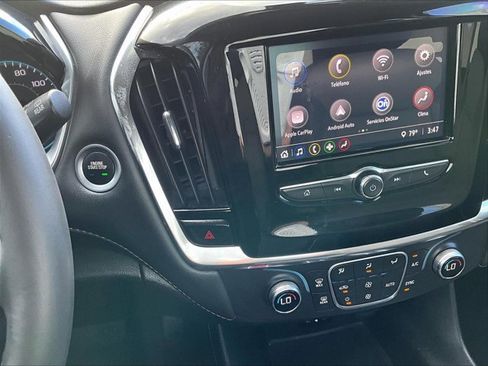 Certified 2021 Chevrolet Traverse LT image 24