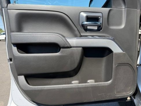 Used 2018 Chevrolet Silverado 1500 LT w/ All Star Edition AWD/4WD image 18