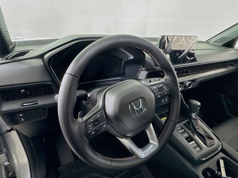 Used 2025 Honda CR-V Sport-L image 9