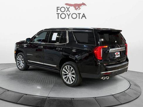 Used 2021 GMC Yukon Denali w/ Denali Premium Package image 4