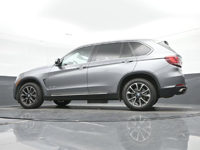 Used 2018 BMW X5 sDrive35i w/ M Sport Package RWD image 19