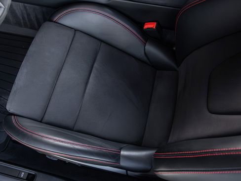 Used 2022 Porsche 911 GT3 image 34