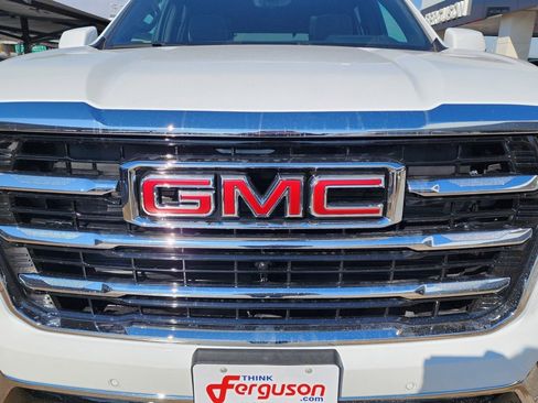 New 2026 GMC Yukon Elevation w/ Elevation Premium Package image 9