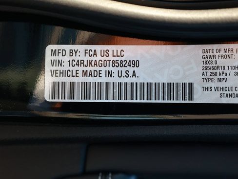 New 2026 Jeep Grand Cherokee L 4WD image 37