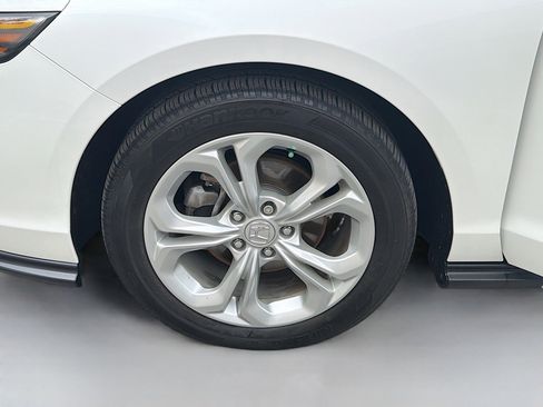 Certified 2024 Honda Accord LX image 36