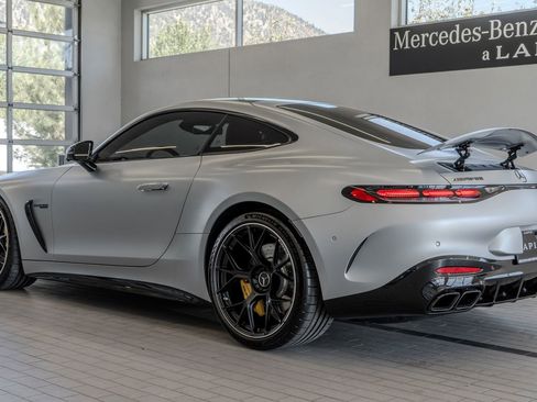 Used 2025 Mercedes-Benz AMG GT 63 image 12