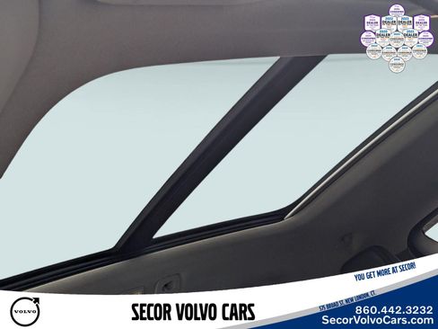 Used 2023 Volvo XC40 B5 Ultimate w/ Protection Package Premier AWD/4WD image 15