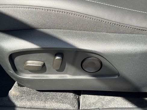 New 2026 GMC Terrain Elevation w/ Elevation Premium Package AWD/4WD image 18