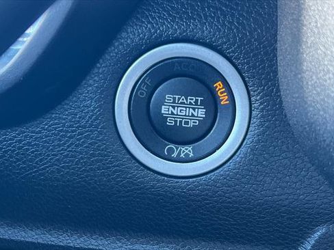 Certified 2019 RAM 2500 Laramie AWD/4WD image 23