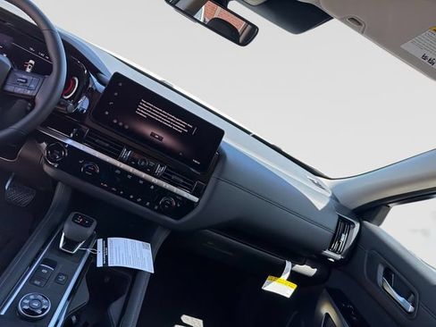 New 2026 Nissan Pathfinder SL AWD/4WD image 20