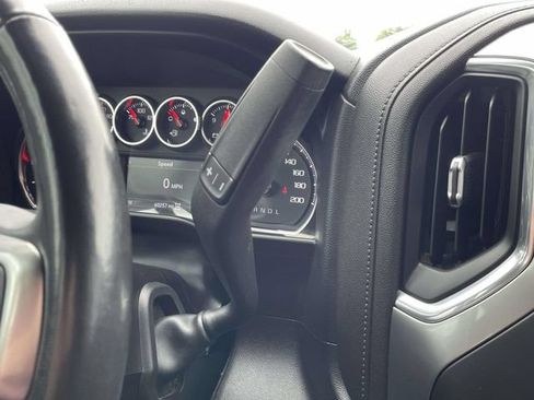 Used 2019 Chevrolet Silverado 1500 LT Trail Boss AWD/4WD image 30
