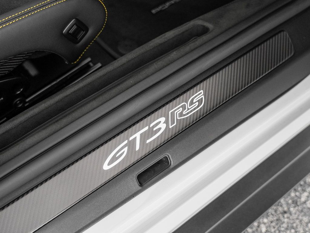 Used 2025 Porsche 911 GT3 RS RWD image 28