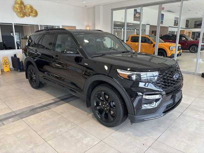 Certified 2023 Ford Explorer ST-Line w/ Class IV Trailer Tow Package