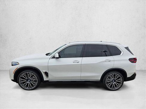 New 2026 BMW X5 sDrive40i w/ Executive Package image 5