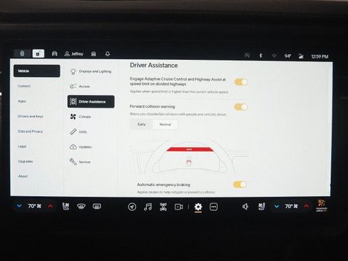 Used 2024 Rivian R1S Adventure AWD/4WD image 38