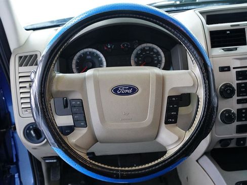 Used 2009 Ford Escape XLT image 13